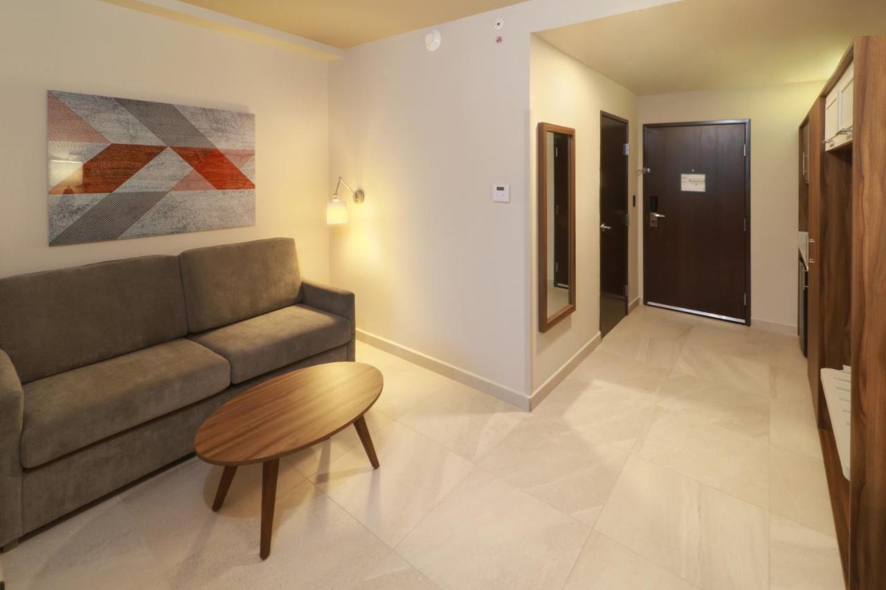 Holiday Inn & Suites - Monterrey Apodaca Zona Airport By Ihg מראה חיצוני תמונה